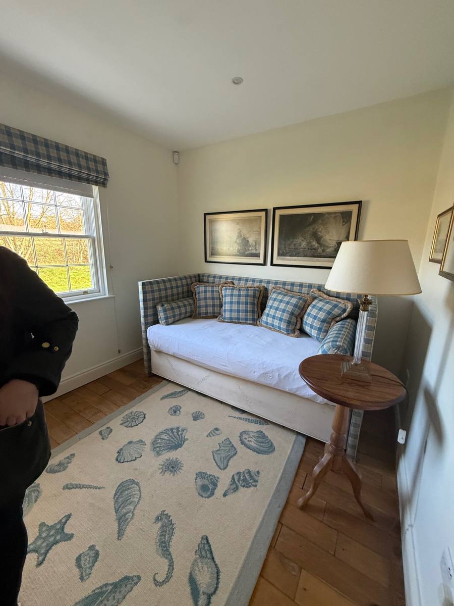 Lodge: Daybed room