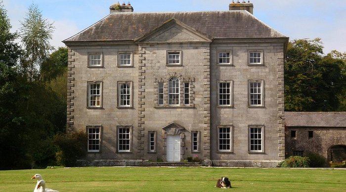 Roundwood House exterior